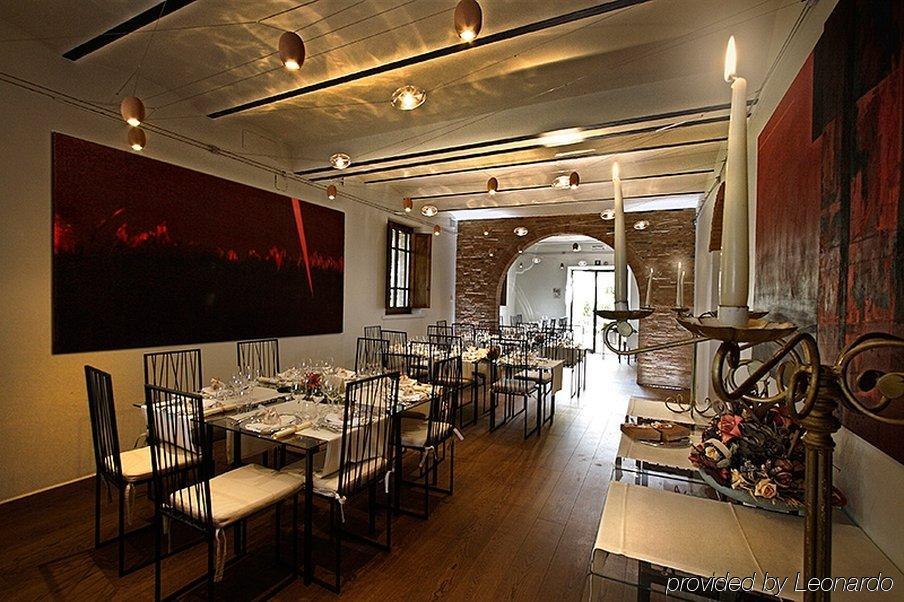 Borgo Tre Rose Hotel Valiano Restaurant foto